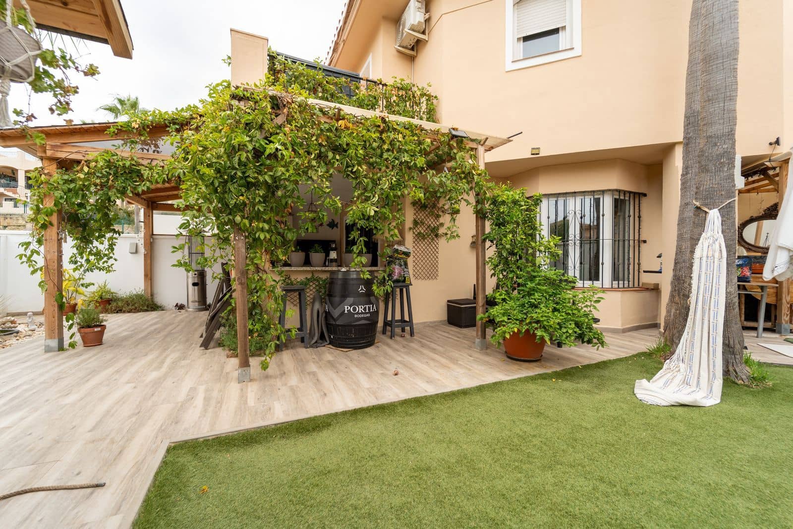 3 bedroom Townhouse for sale in Riviera del Sol - € 531,000 (Ref: 9615594)