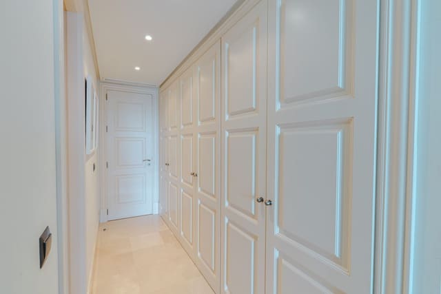 3 bedroom Apartment for sale in Seghers, Estepona - € 1,700,000 (Ref: 9615599)