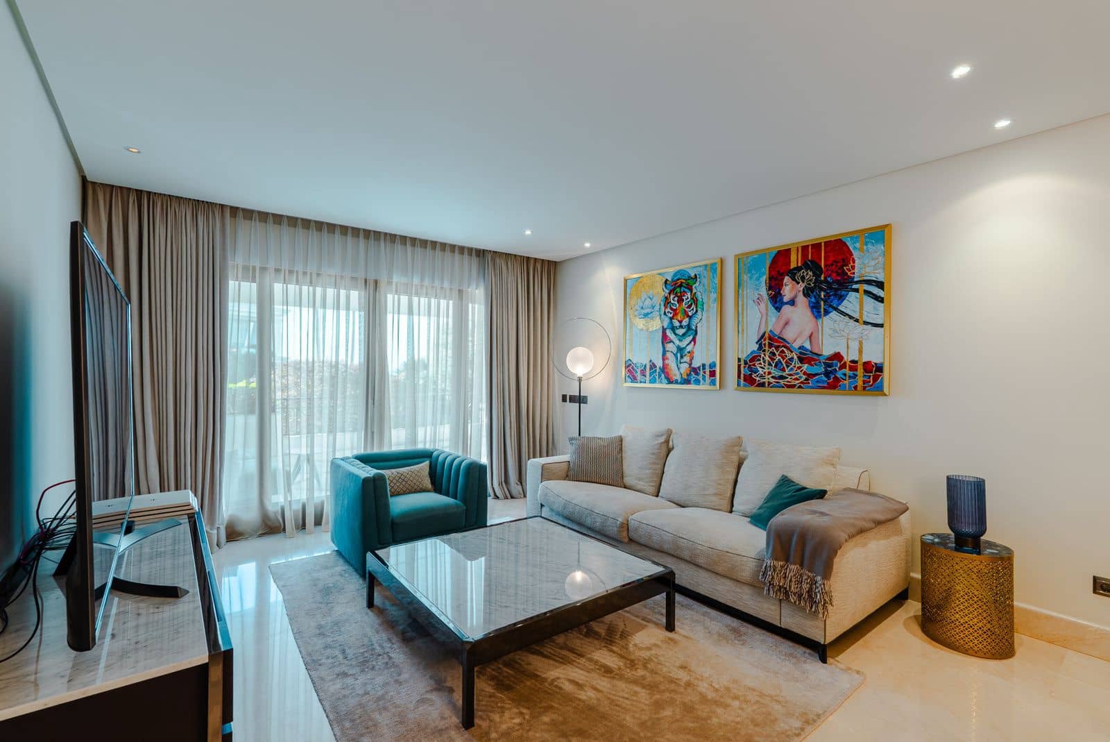 3 bedroom Apartment for sale in Estepona - € 1,700,000 (Ref: 9615599)