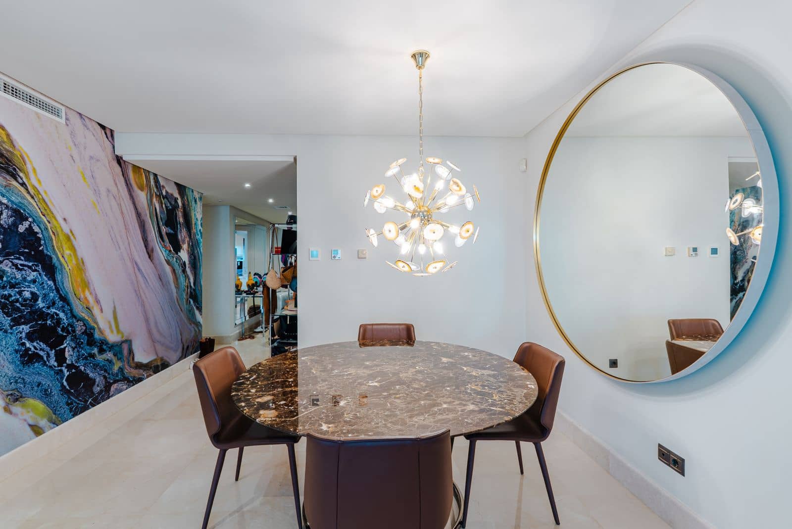 3 bedroom Apartment for sale in Estepona - € 1,700,000 (Ref: 9615599)