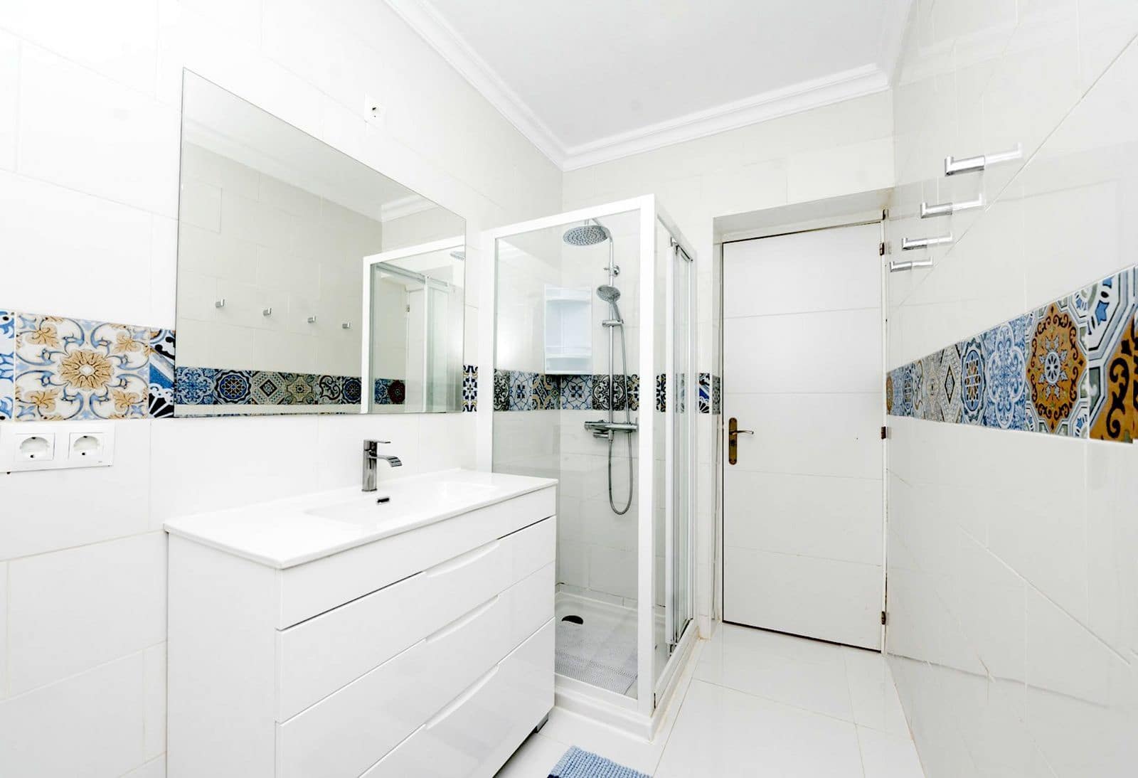 6 bedroom Villa for sale in Benalmadena - € 1,595,000 (Ref: 9615603)