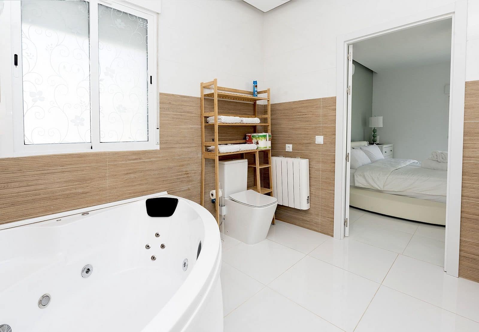 6 bedroom Villa for sale in Benalmadena - € 1,595,000 (Ref: 9615603)