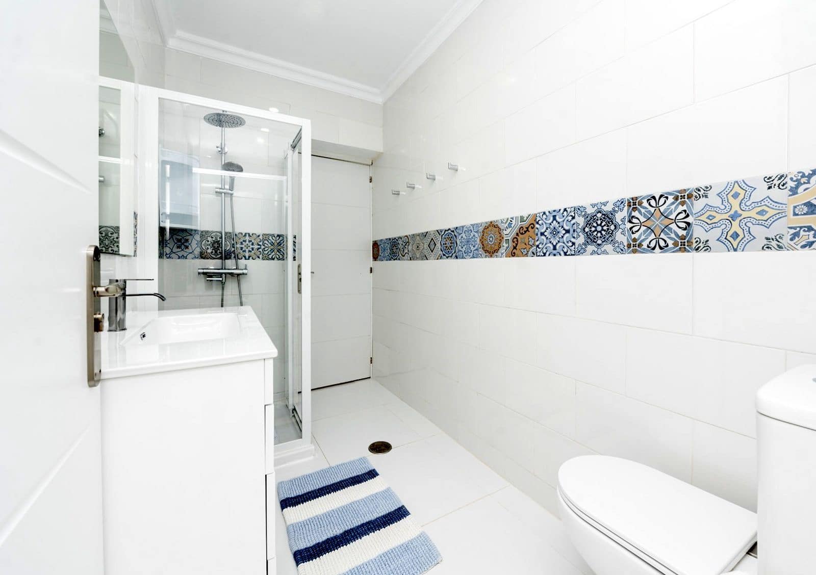 6 bedroom Villa for sale in Benalmadena - € 1,595,000 (Ref: 9615603)