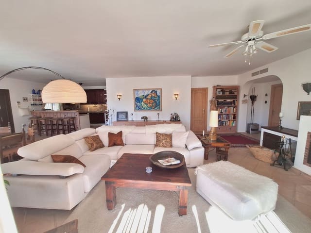 2 soverom Villa til salgs i Benahavís - € 986 000 (Ref: 9615604)