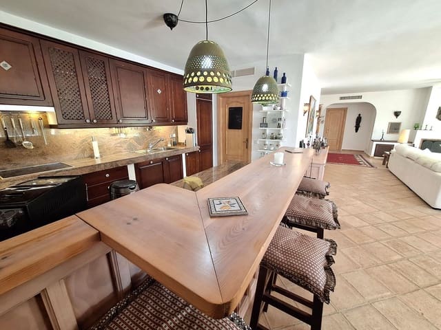 2 soverom Villa til salgs i Benahavís - € 986 000 (Ref: 9615604)