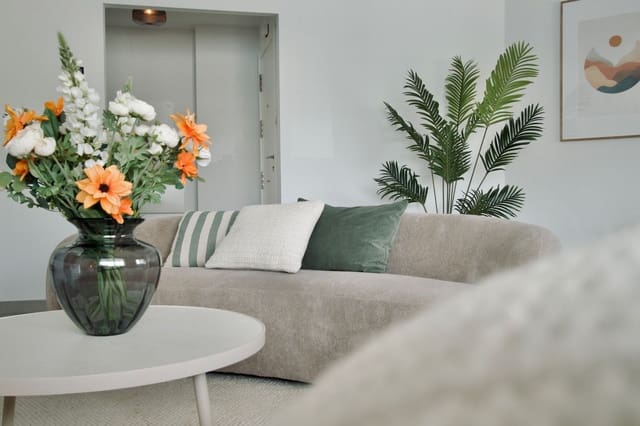 3 chambre Appartement à vendre à Centro, Estepona - 475 000 € (Ref: 9615609)