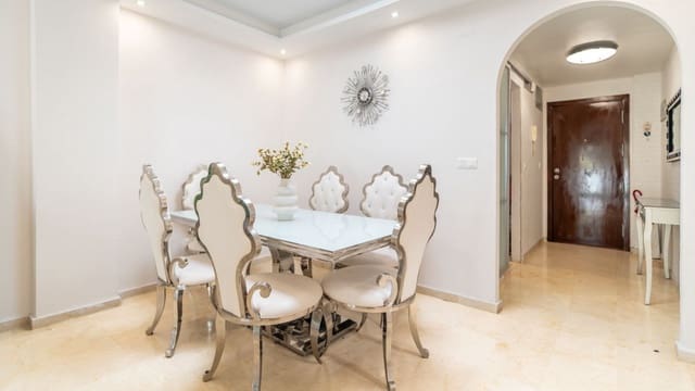 2 bedroom Penthouse for sale in Estepona - € 380,000 (Ref: 9615613)