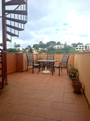 2 bedroom Penthouse for sale in La Reserva, Marbella - € 350,000 (Ref: 9615619)