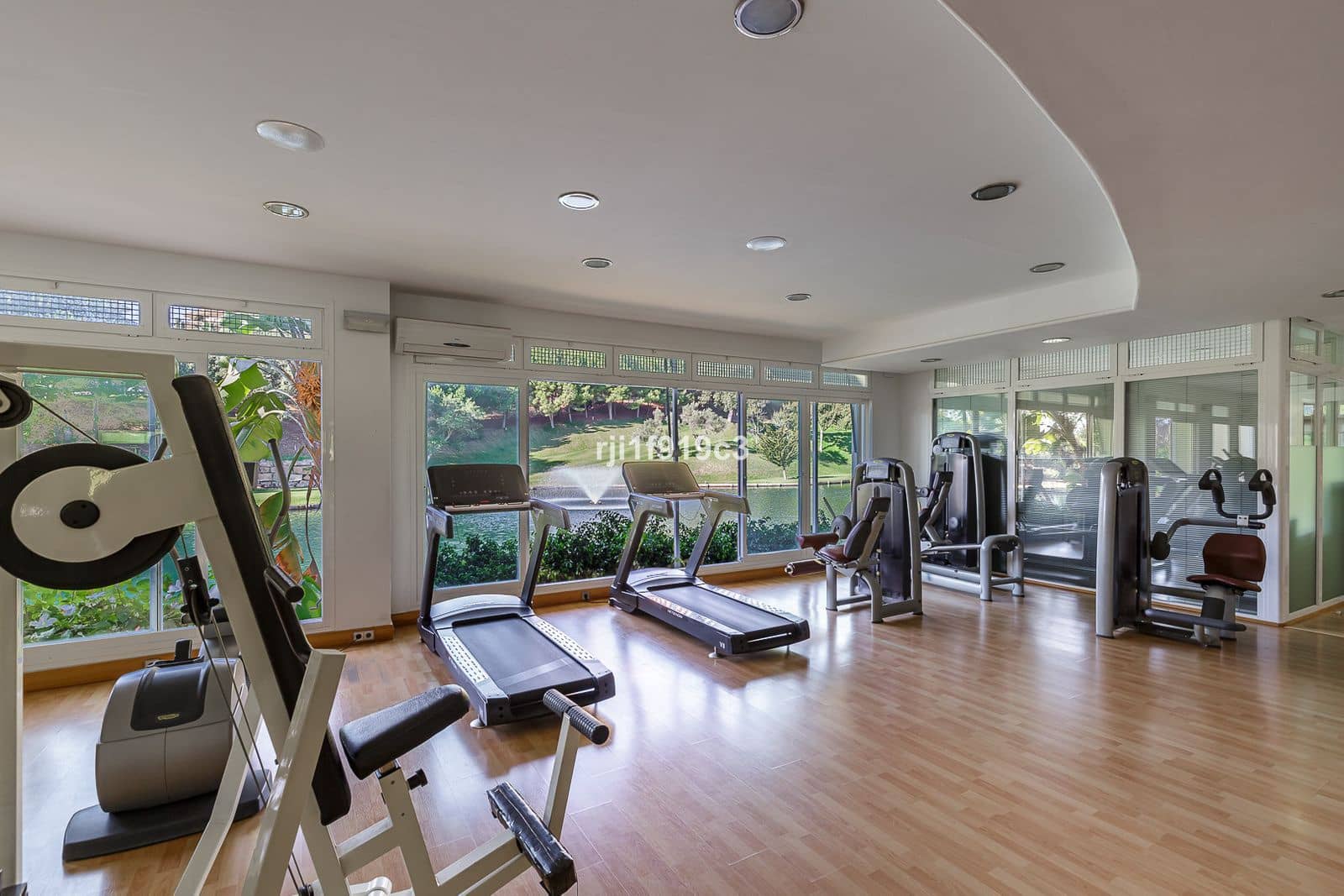 3 Zimmer Apartment zu verkaufen in Elviria - 750.000 € (Ref: 9651382)