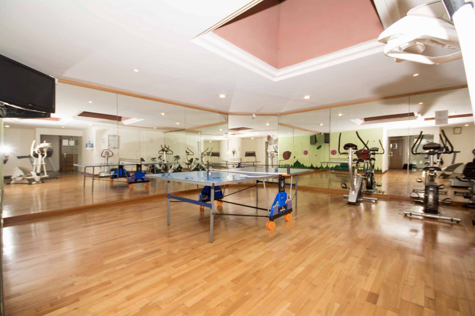 Apartamento de 3 habitaciones en New Golden Mile en venta - 1.075.000 € (Ref: 9651387)