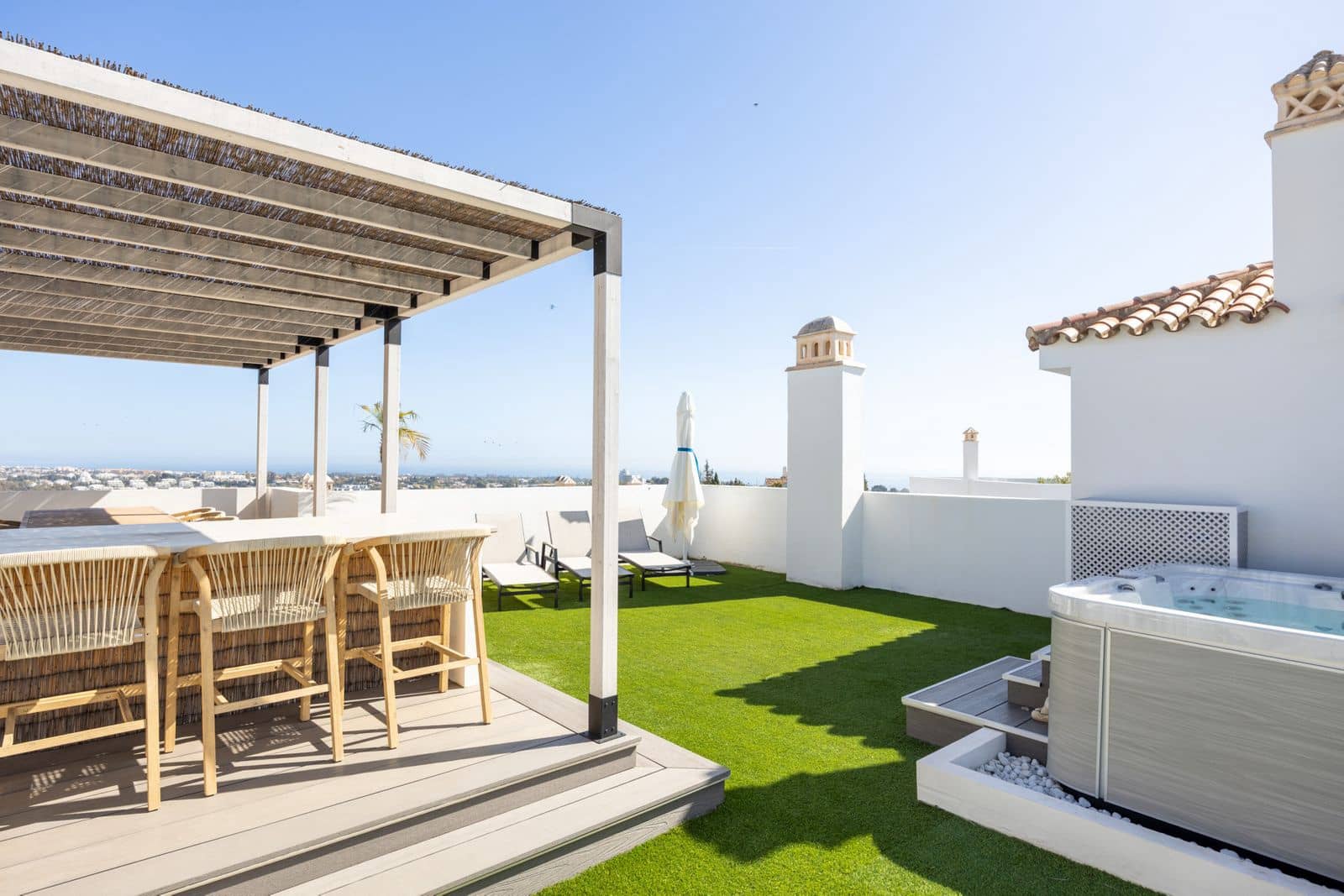 3 soverom Penthouse til salgs i El Paraiso - € 750 000 (Ref: 9651389)