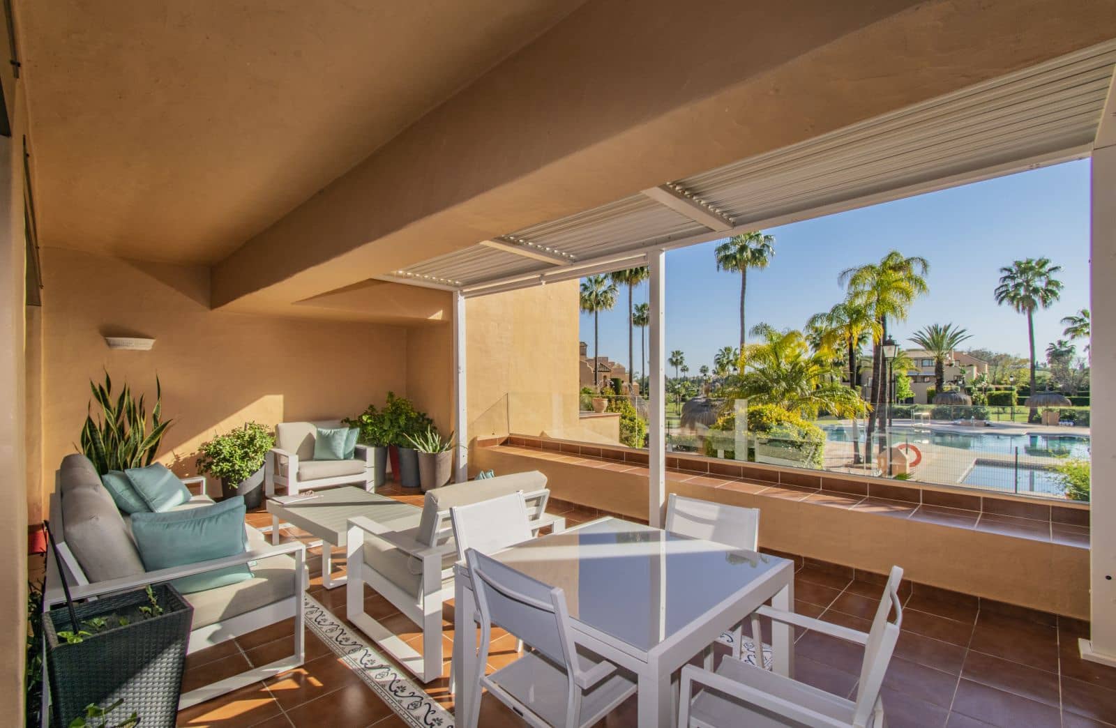 2 Zimmer Apartment zu verkaufen in Marbella - 480.000 € (Ref: 9651390)