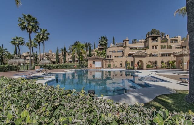 2 Zimmer Apartment zu verkaufen in Marbella - 480.000 € (Ref: 9651390)
