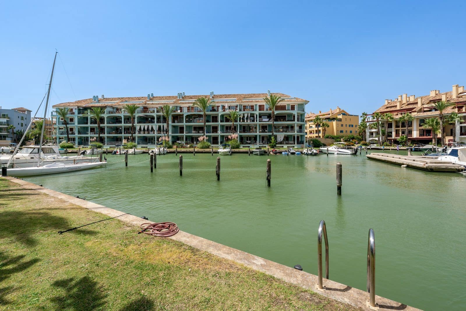 3 sypialnia Dom na sprzedaż w Manilva - 465 000 € (Ref: 9651396)