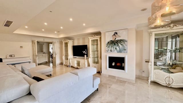 3 chambre Appartement à vendre à Golden Mile, Marbella - 1 250 000 € (Ref: 9651398)