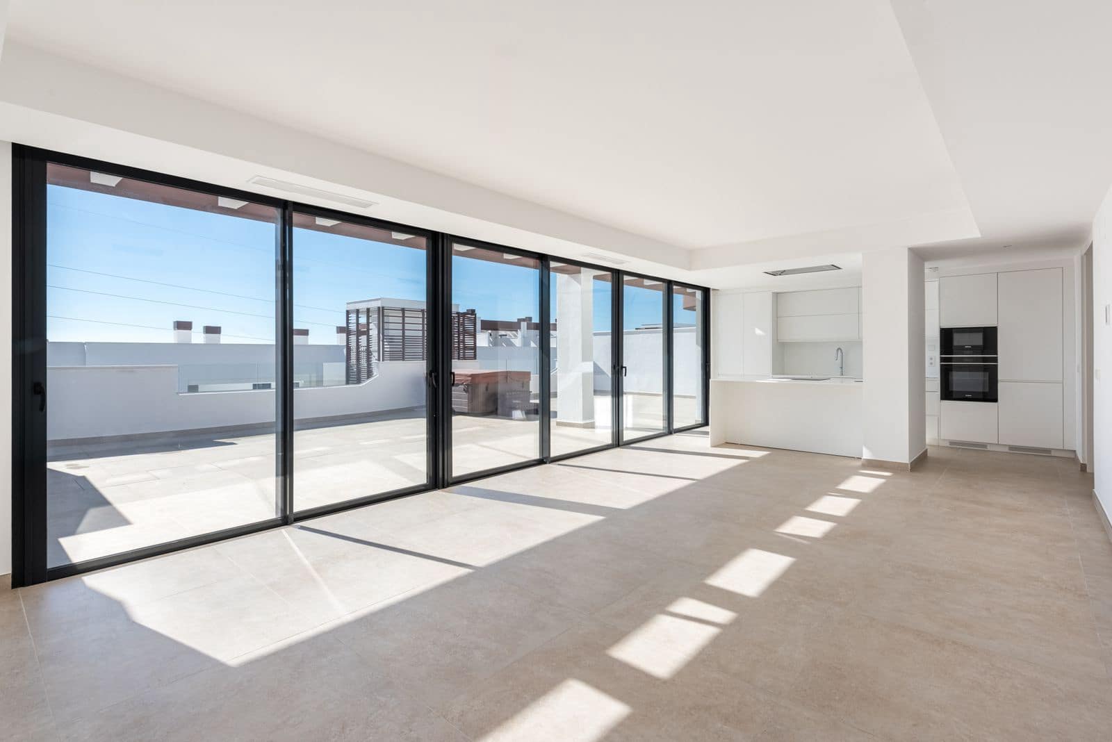 Ático de 4 habitaciones en Cancelada en venta - 1.150.000 € (Ref: 9651402)