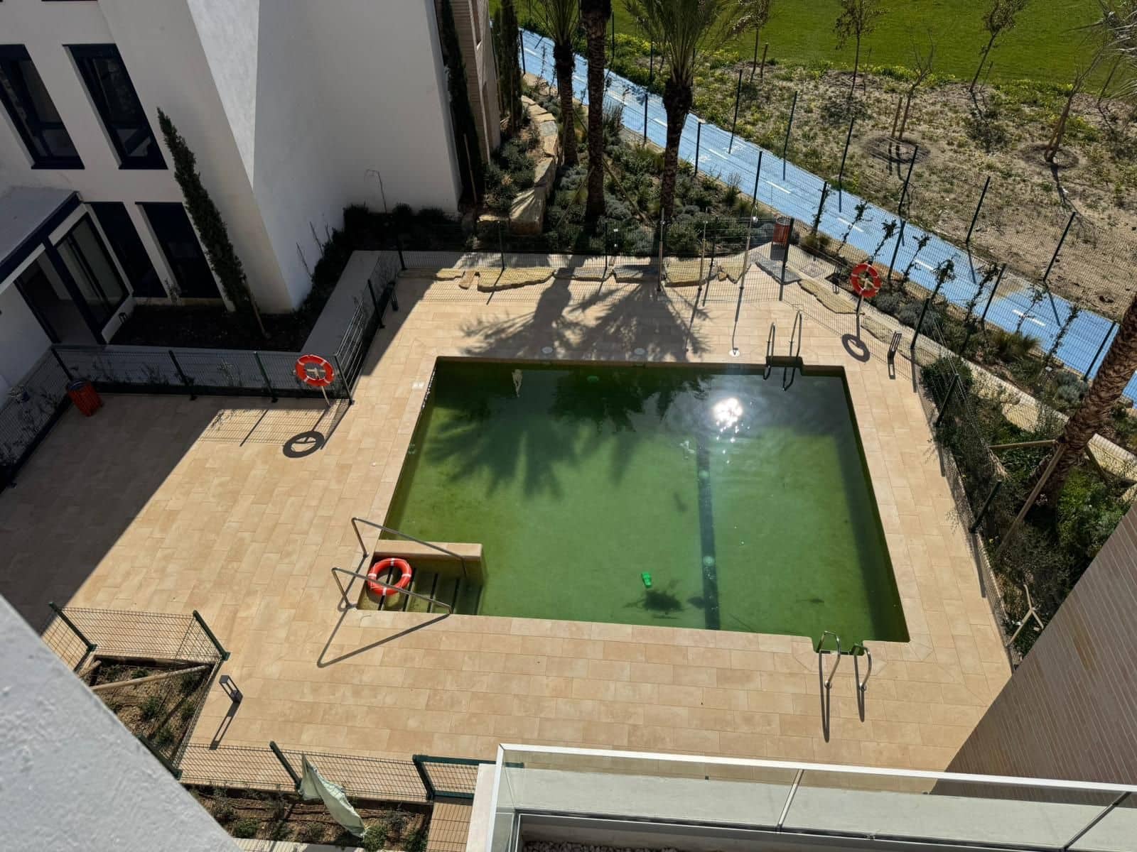 2 Zimmer Penthouse zu verkaufen in Estepona - 575.000 € (Ref: 9651409)