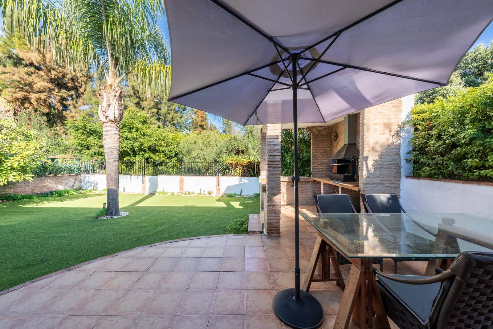 3 bedroom Semi-detached Villa for sale in Marbella - € 795,000 (Ref: 9651413)