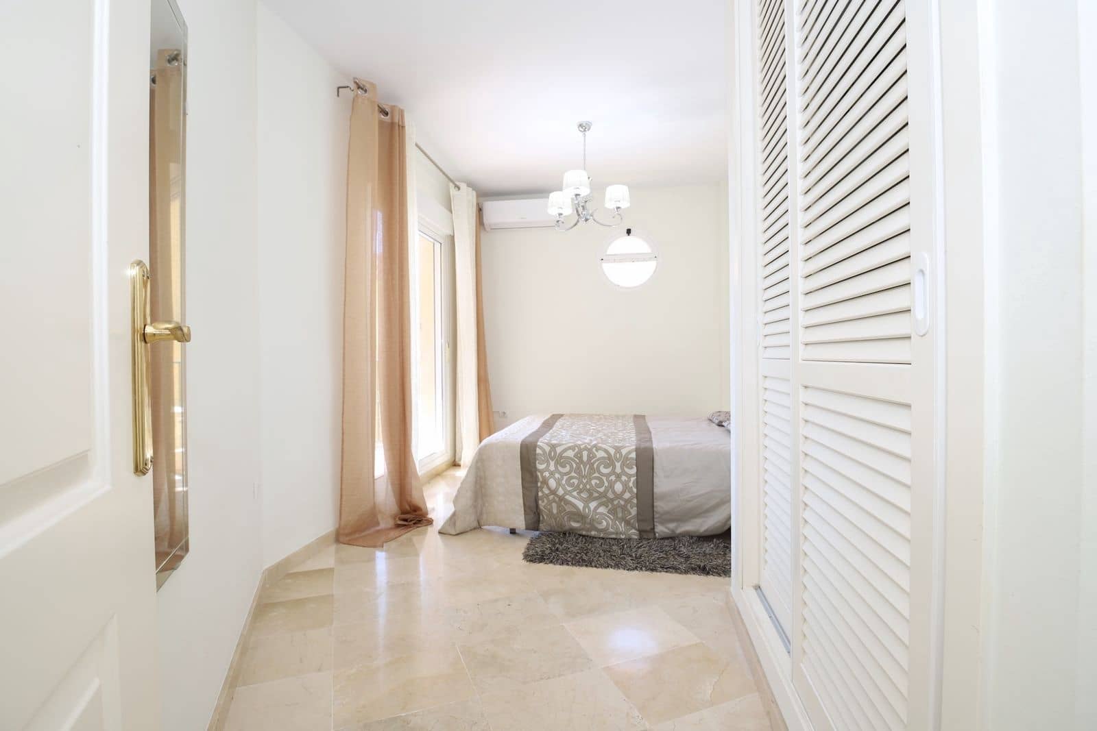 Apartamento de 3 habitaciones en Riviera del Sol en venta - 350.000 € (Ref: 9651414)