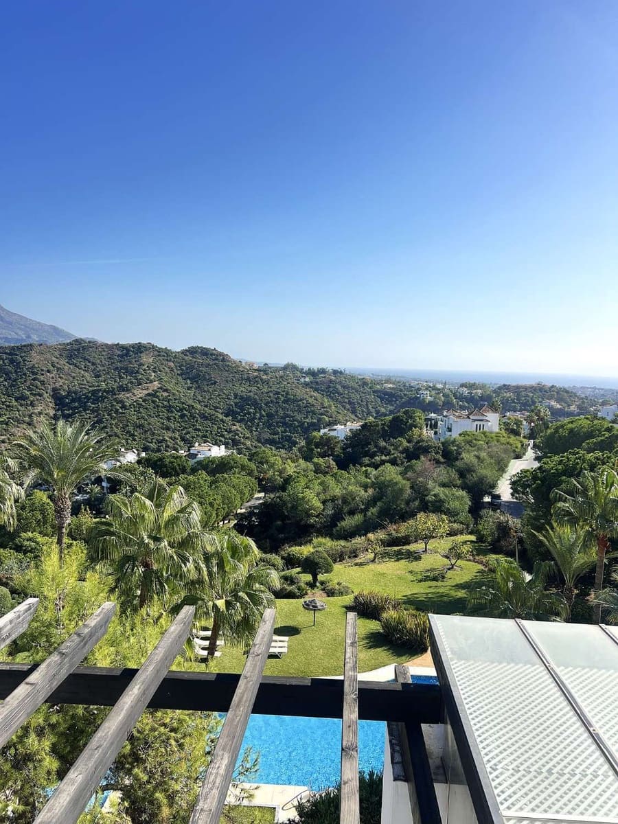 3 chambre Penthouse à vendre à Benahavis - 795 000 € (Ref: 9651415)