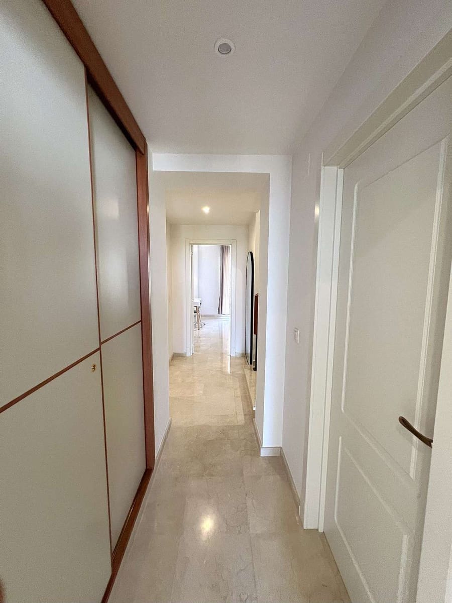 3 chambre Penthouse à vendre à Benahavis - 795 000 € (Ref: 9651415)