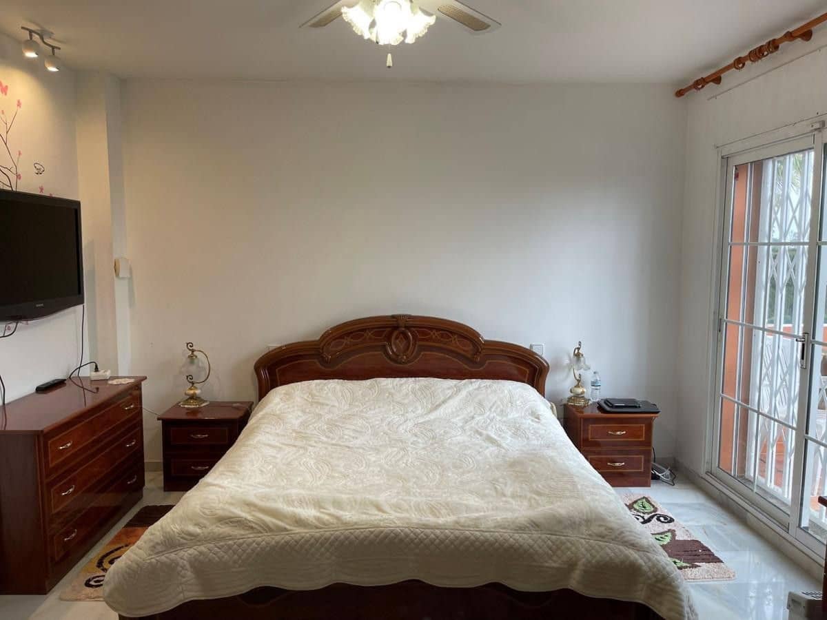 3 chambre Villa/Maison à vendre à Estepona - 730 000 € (Ref: 9651416)