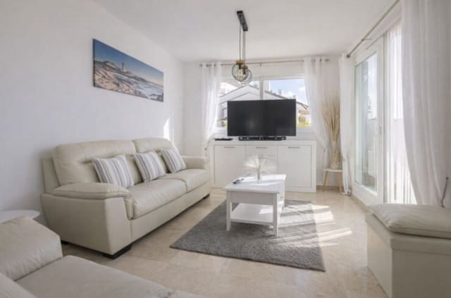 2 sypialnia Penthouse na sprzedaż w La Alcaidesa - 350 000 € (Ref: 9651421)