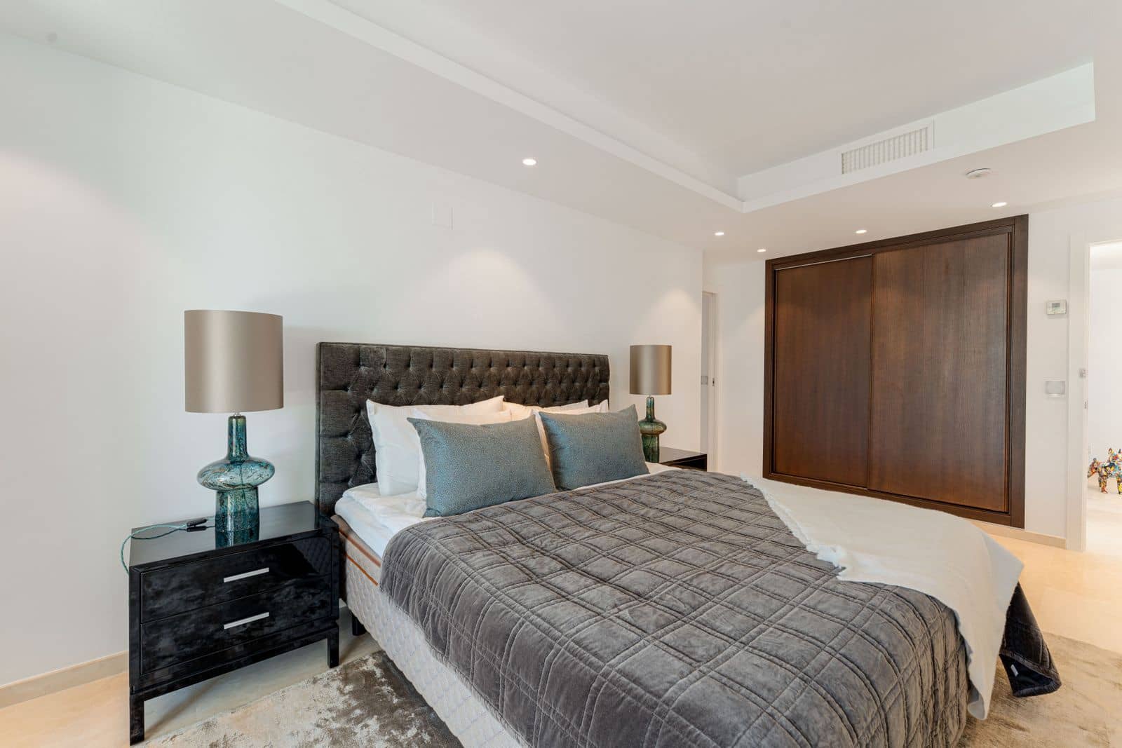 3 slaapkamer Penthouse te koop in San Pedro de Alcantara - € 2.495.000 (Ref: 9651422)