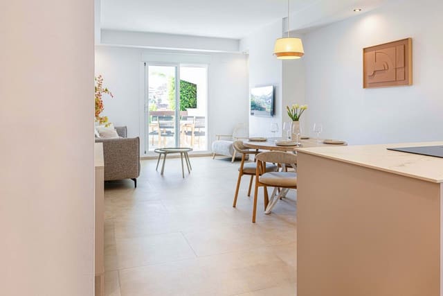 2 makuuhuone Huoneisto myytävänä paikassa Nueva Andalucia, Marbella - 579 000 € (Ref: 9651424)