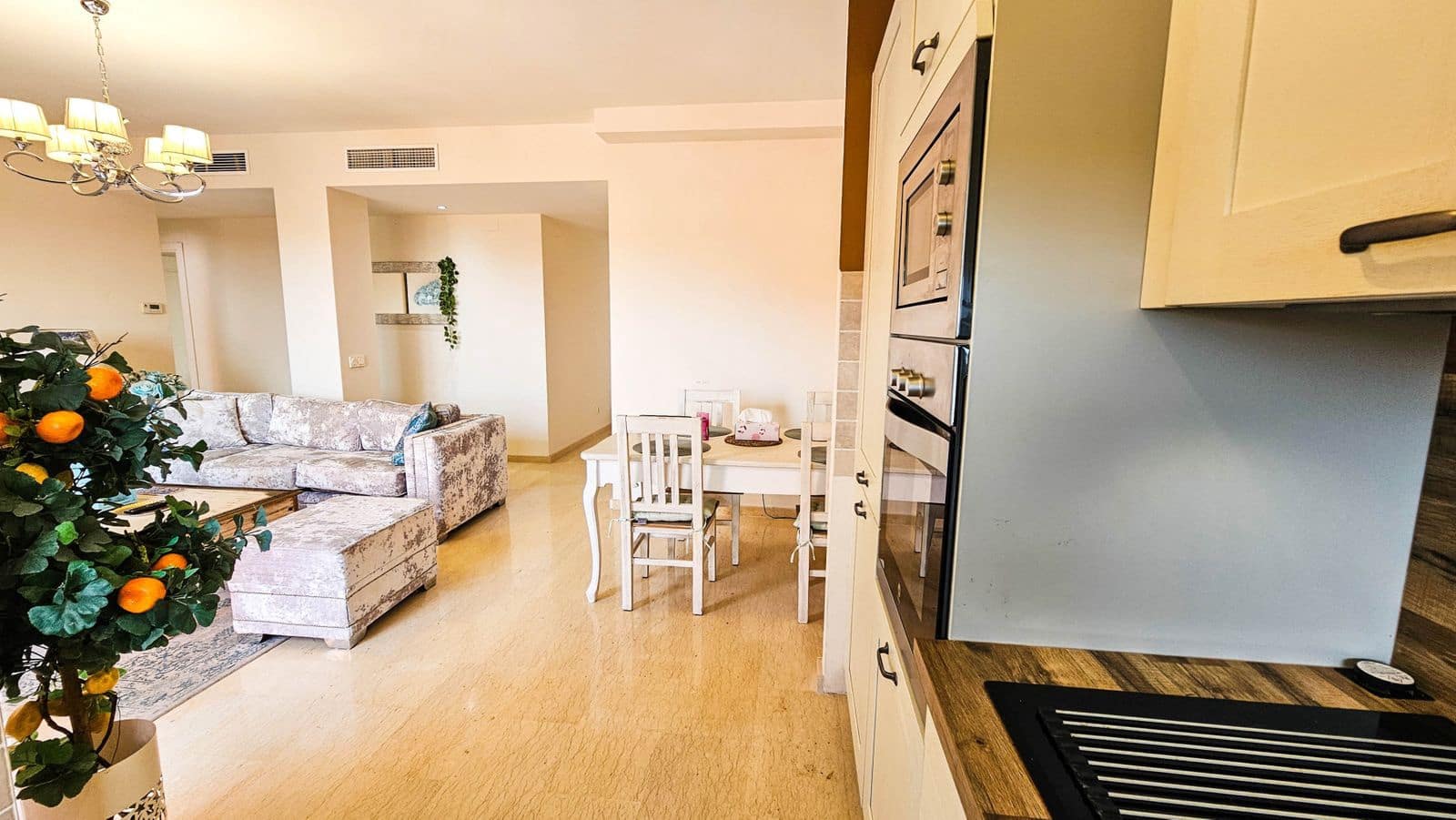 2 quarto Penthouse para venda em La Duquesa / Puerto de la Duquesa - 335 000 € (Ref: 9651427)
