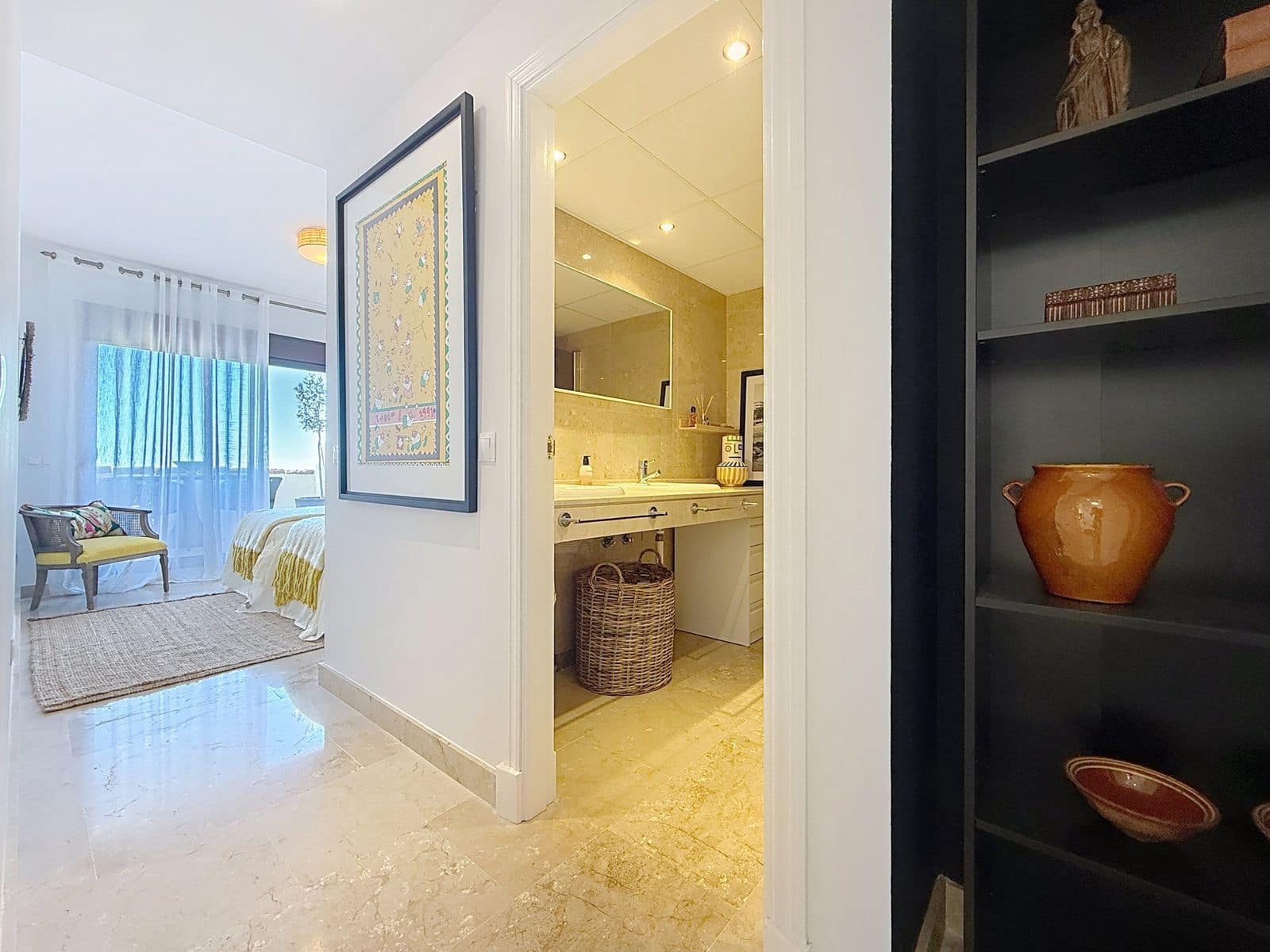 3 quarto Penthouse para venda em La Duquesa / Puerto de la Duquesa - 450 000 € (Ref: 9651429)