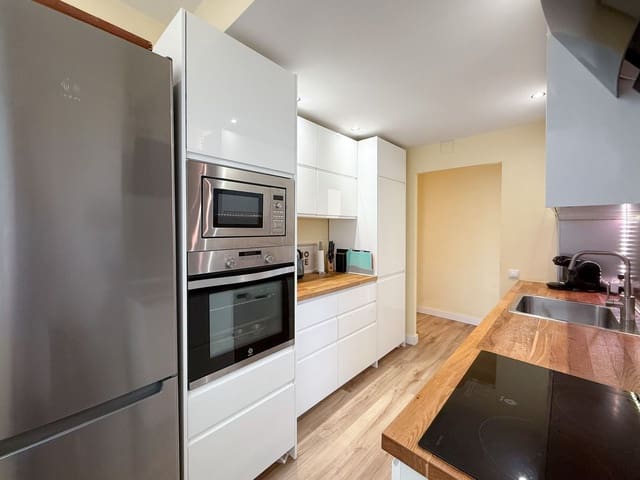 2 bedroom Apartment for sale in Arroyo de la Miel, Benalmádena - € 319,000 (Ref: 9651433)