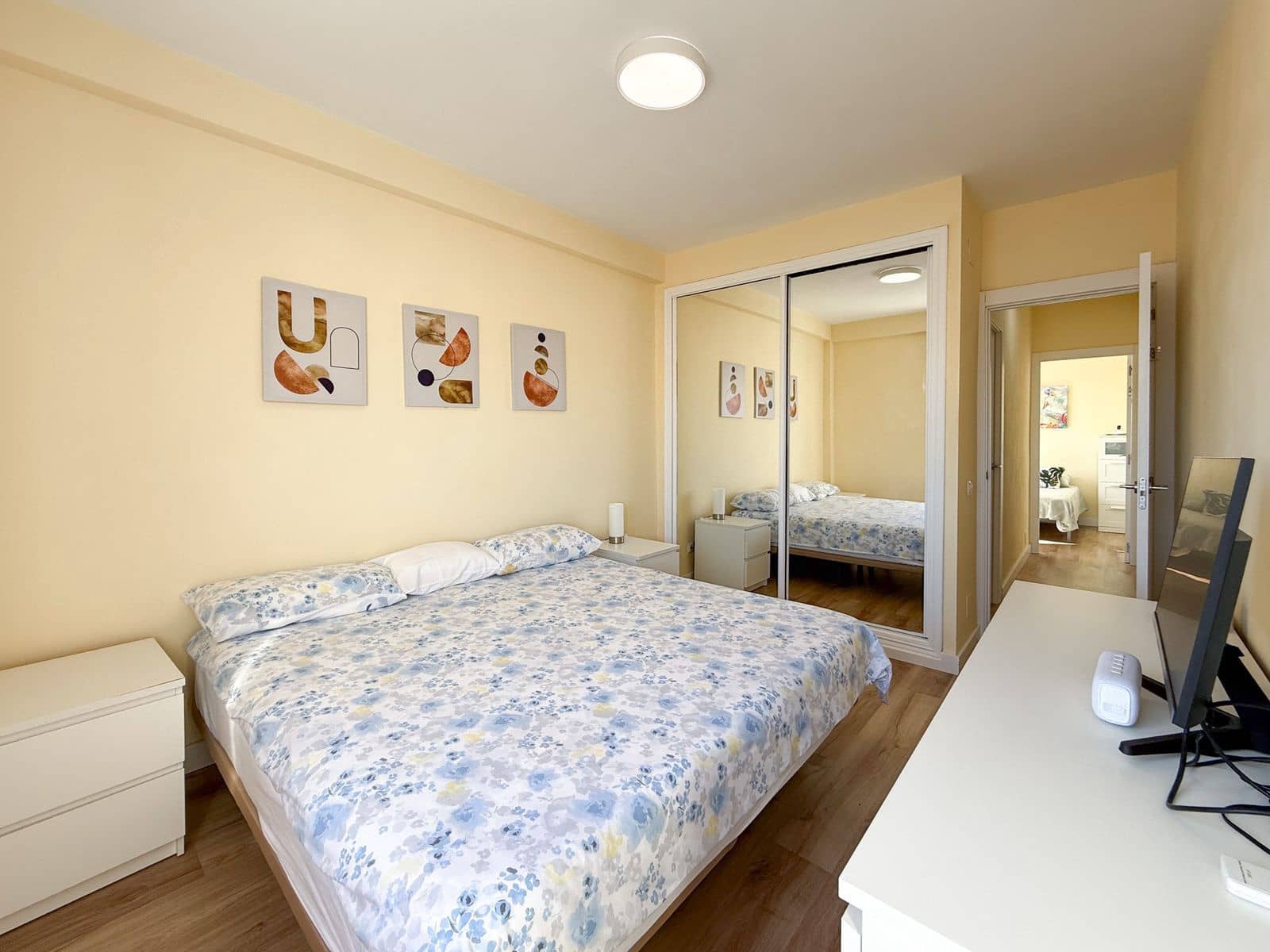 2 bedroom Apartment for sale in Arroyo de la Miel - € 319,000 (Ref: 9651433)