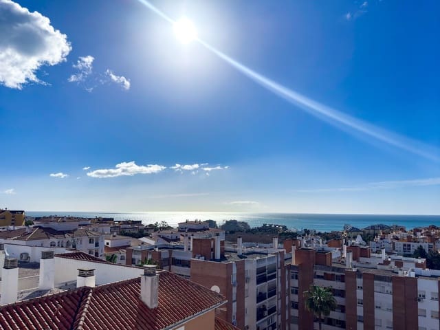 2 bedroom Apartment for sale in Arroyo de la Miel, Benalmádena - € 319,000 (Ref: 9651433)