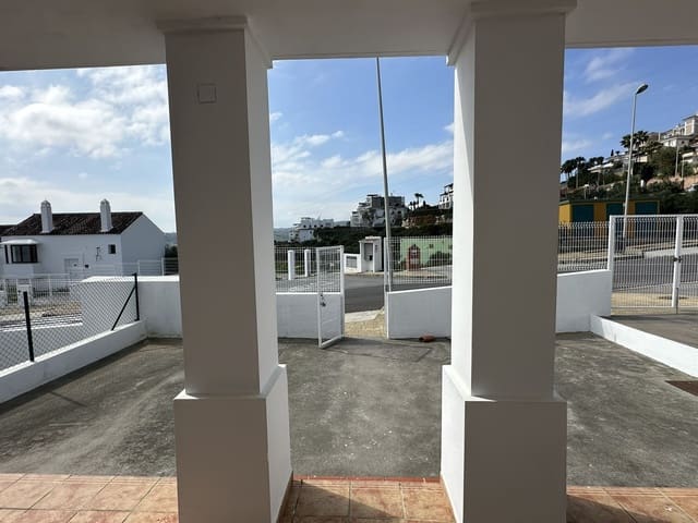 Casa de 2 habitaciones en Casares en venta - 372.000 € (Ref: 9651434)