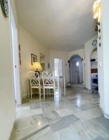 Apartamento de 2 habitaciones en Calahonda, Mijas en venta - 335.000 € (Ref: 9651435)