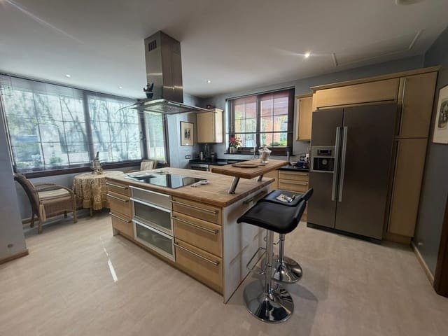 4 soverom Villa til salgs i La Cala Golf, Mijas - € 1 999 500 (Ref: 9651443)