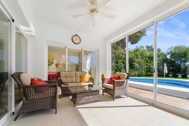 5 soveværelse Villa til salg i Calahonda, Mijas - € 1.399.000 (Ref: 9651449)