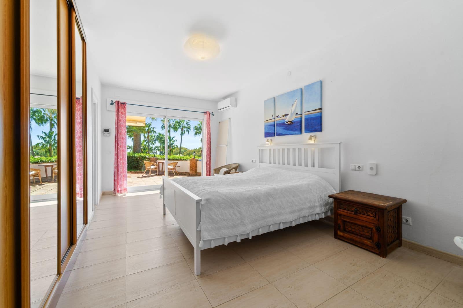 5 soveværelse Villa til salg i Calahonda - € 1.399.000 (Ref: 9651449)