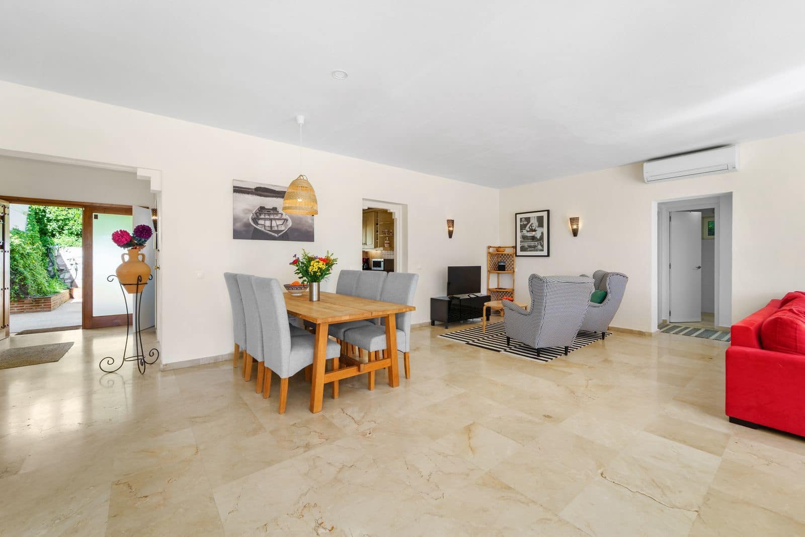 5 soveværelse Villa til salg i Calahonda - € 1.399.000 (Ref: 9651449)