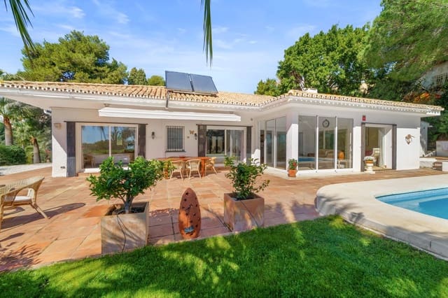 5 soveværelse Villa til salg i Calahonda, Mijas - € 1.399.000 (Ref: 9651449)