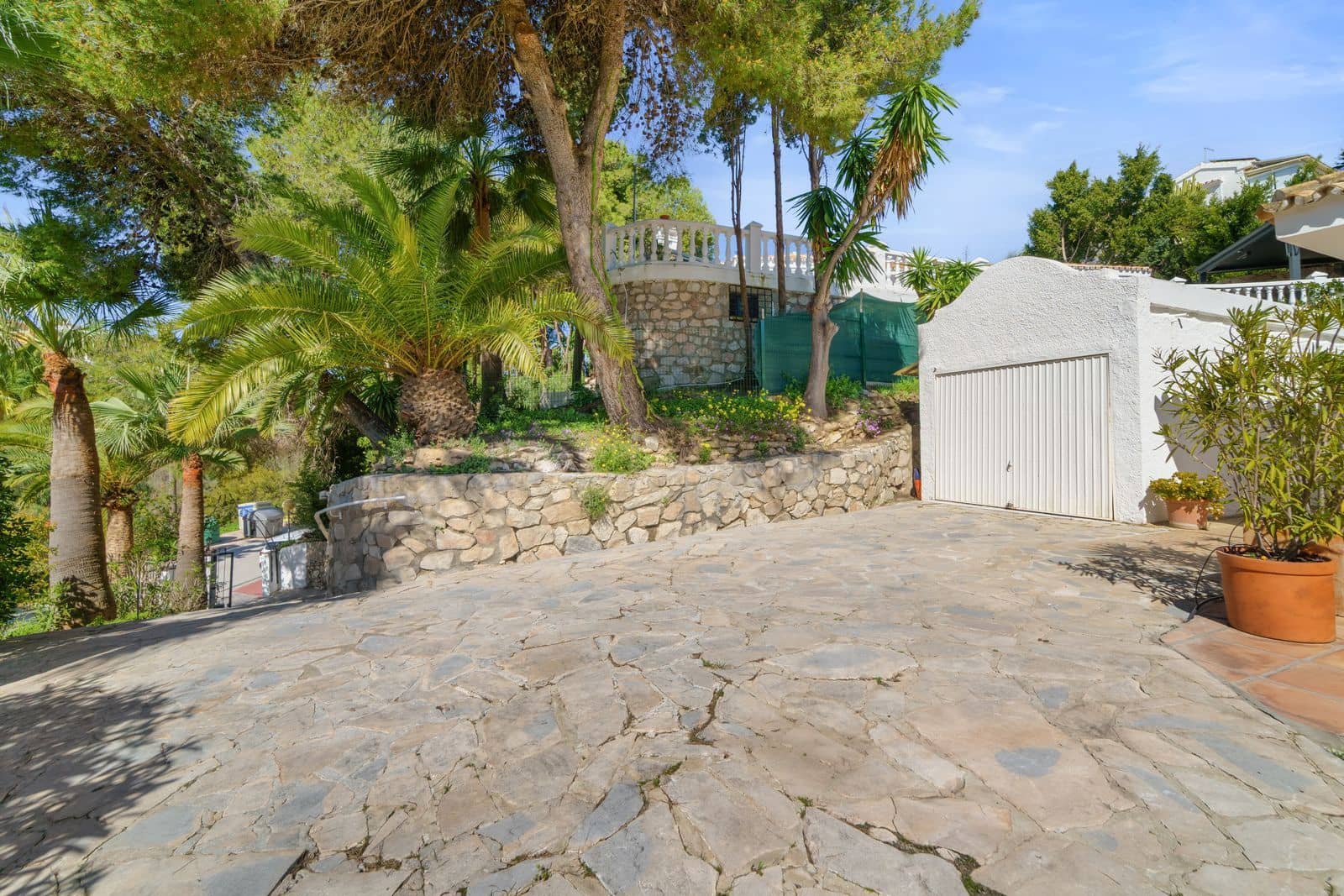 5 soveværelse Villa til salg i Calahonda - € 1.399.000 (Ref: 9651449)