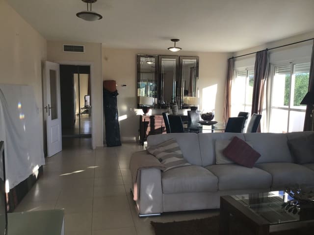 3 slaapkamer Appartement te koop in Riviera del Sol, Mijas - € 475.000 (Ref: 9651452)