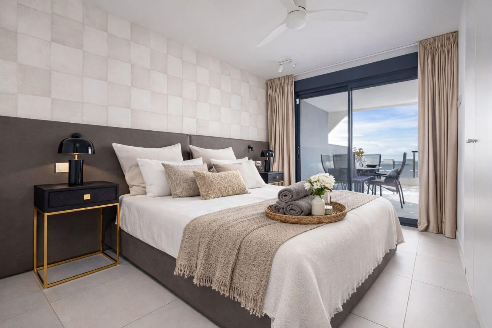 2 soverom Penthouse til salgs i New Golden Mile - € 720 000 (Ref: 9651454)