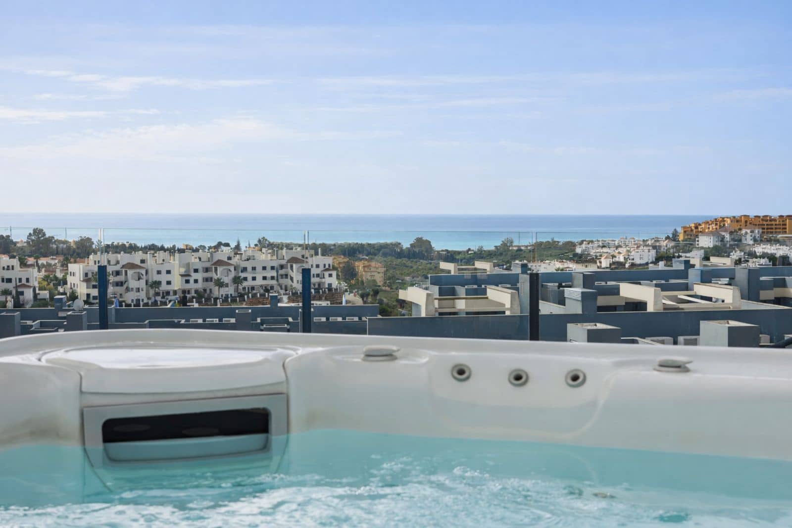 2 soverom Penthouse til salgs i New Golden Mile - € 720 000 (Ref: 9651454)