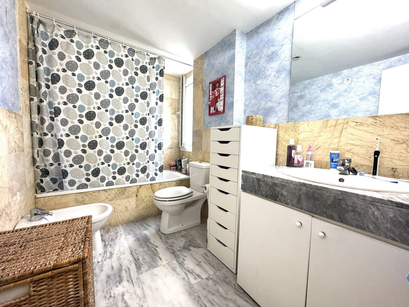 3 makuuhuone Huoneisto myytävänä paikassa Nueva Andalucia - 475 000 € (Ref: 9651456)