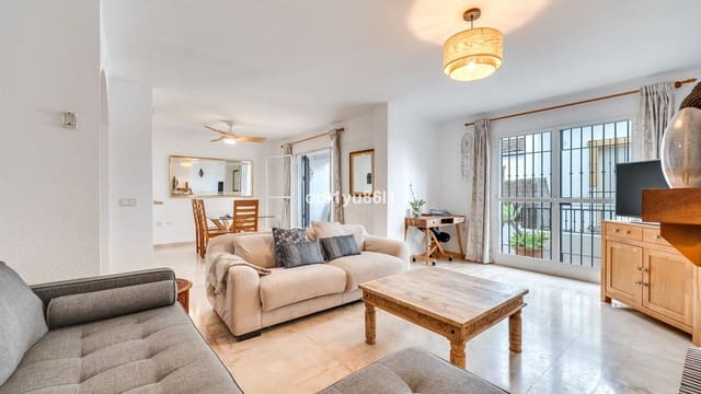 3 Zimmer Haus zu verkaufen in Costabella, Marbella - 750.000 € (Ref: 9651458)