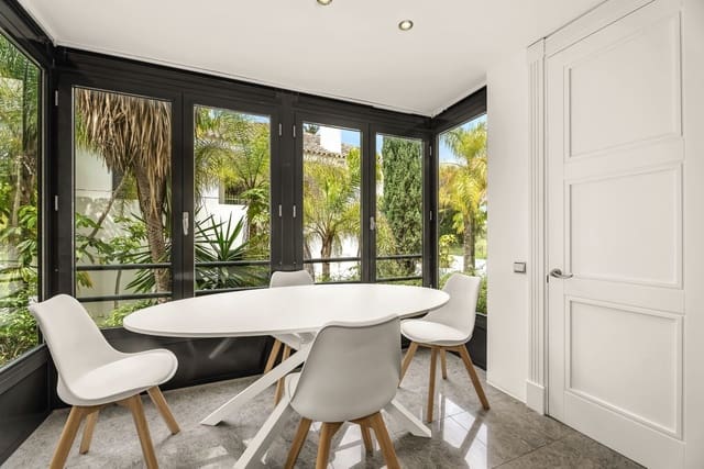 3 quarto Apartamento para venda em Los Monteros, Marbella - 1 195 000 € (Ref: 9651459)