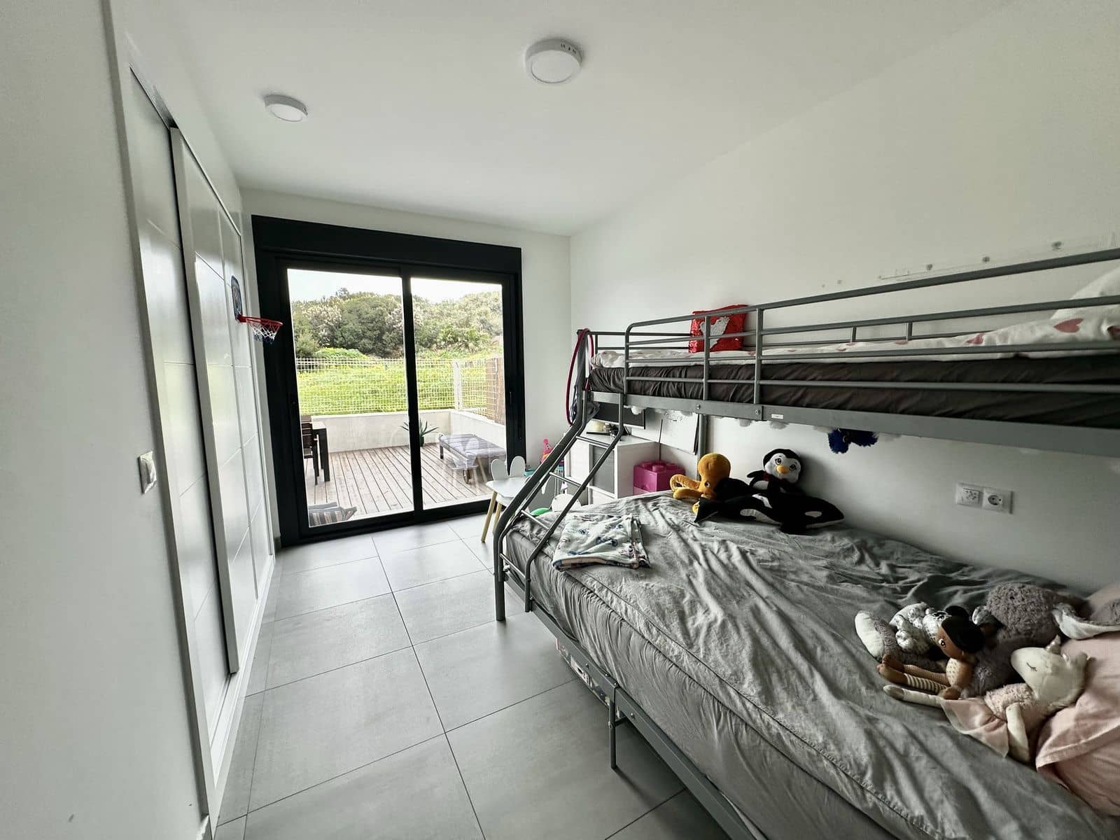 2 soverom Leilighet til salgs i Manilva - € 375 000 (Ref: 9651460)