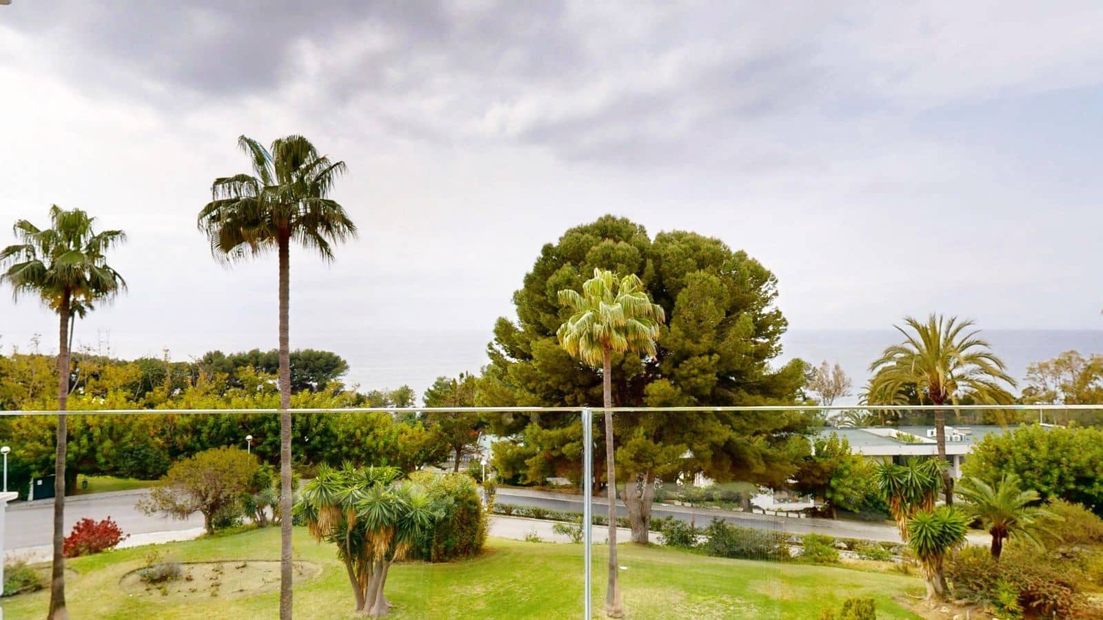 4 Zimmer Apartment zu verkaufen in Marbella - 1.390.000 € (Ref: 9651462)